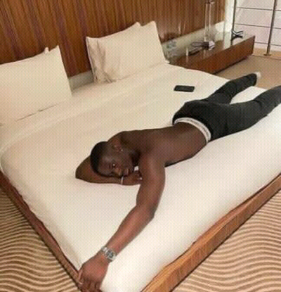 Massage érotique avec sexe à domicile