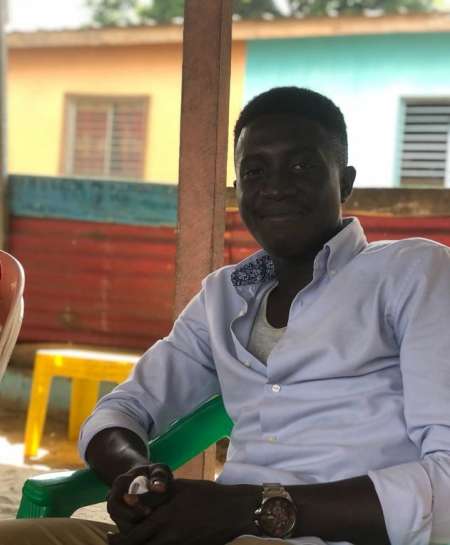 Pour vos séjour sur Abidjan Homme très propre