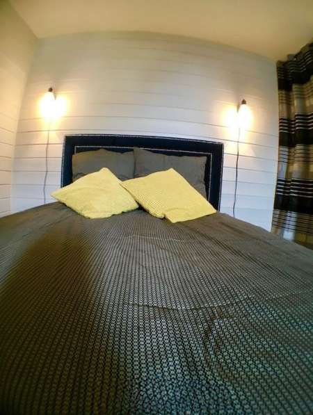 Cherche une femme pour une nuitée