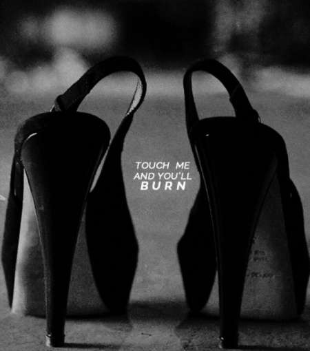 Jeune femme 19 ans proposant des services