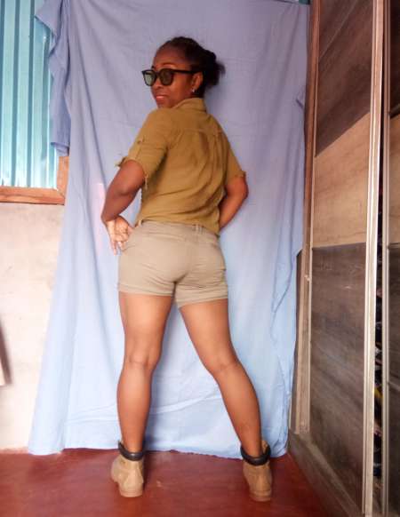 Femme sérieuse et sensuel .affectiese