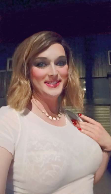 Trav Very Sexy à rencontrer