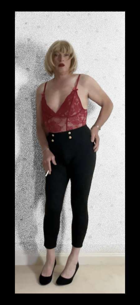 TRAV mure sexy recherche mâles sur Bordeaux libour